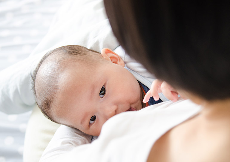 Breastfeeding provides numerous benefits to infants and can potentially offset the effects of early-term birth.