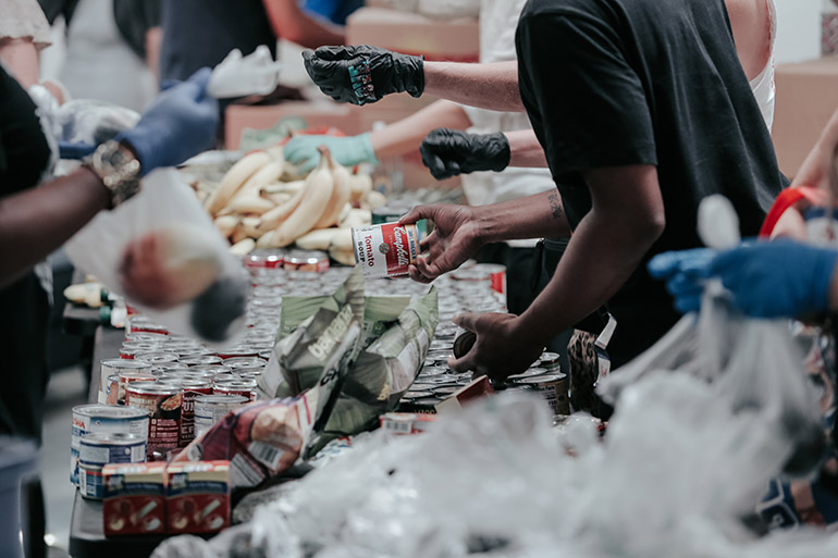 When a smart meal is purchased from the business, the owner then contributes money to the Central Okanagan Food Bank. The pilot project in December raised more than $230 for the food bank with 115 holiday meals purchased. Photo by Joel Muniz on Unsplash. 