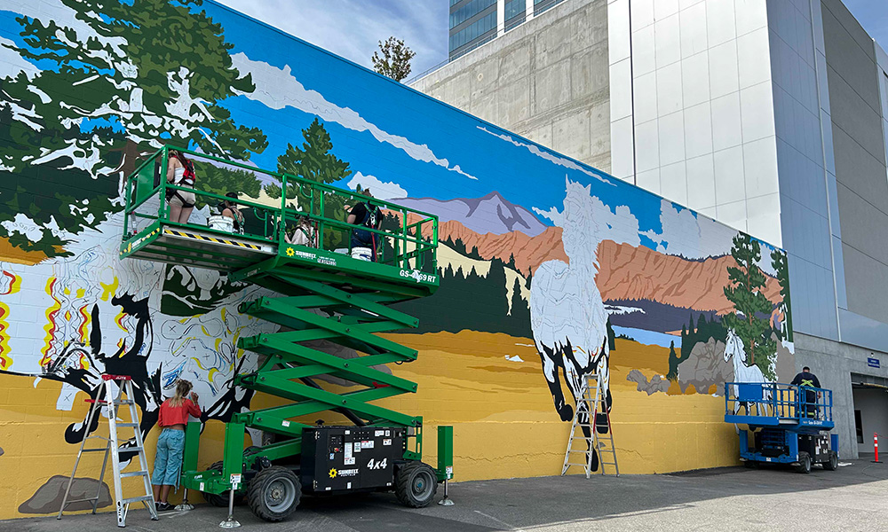 A photo of the new mural in the Kelowna Landmark District.